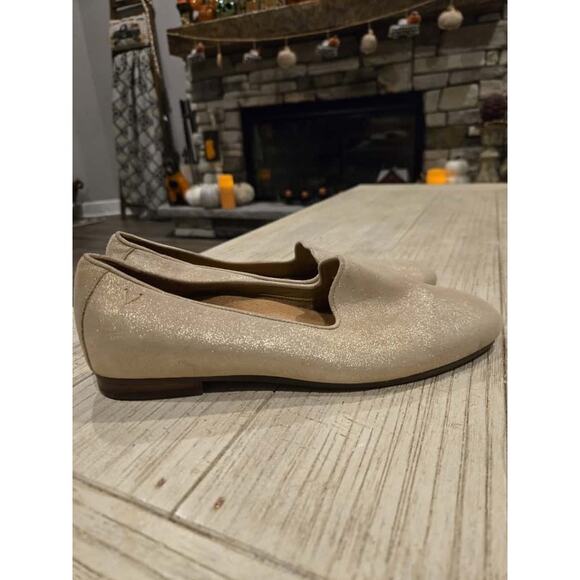 Vionic Women's Willa II Gold Leather Slip-On Loafers Size 8 Casual - Picture 3 of 9
